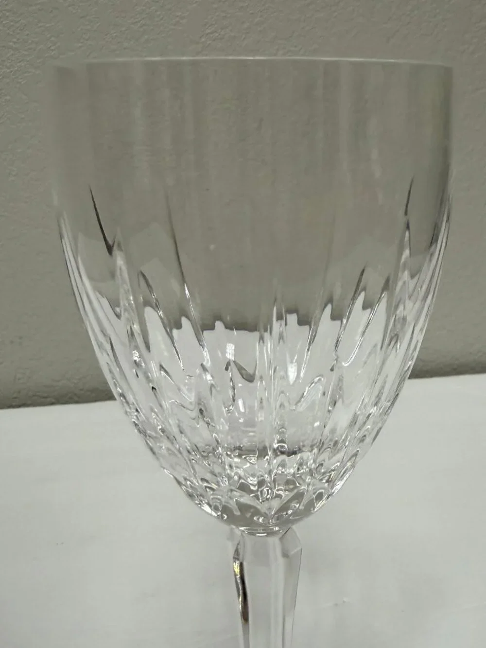 New Lenox Clarity Water Goblet. KT218